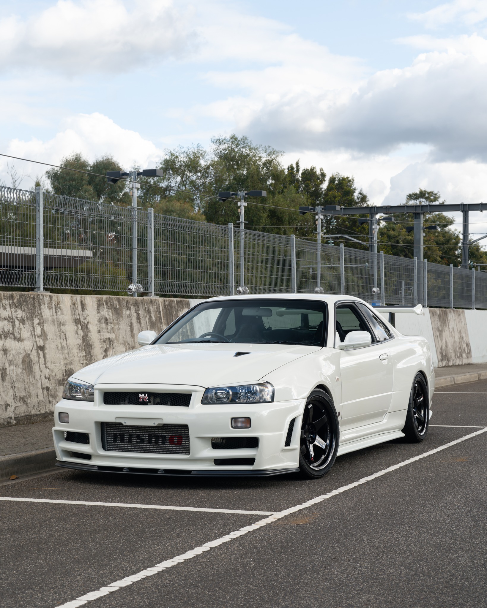 🔥 SOLD! 🔥 This stunning pearl white... - V-Spec Performance