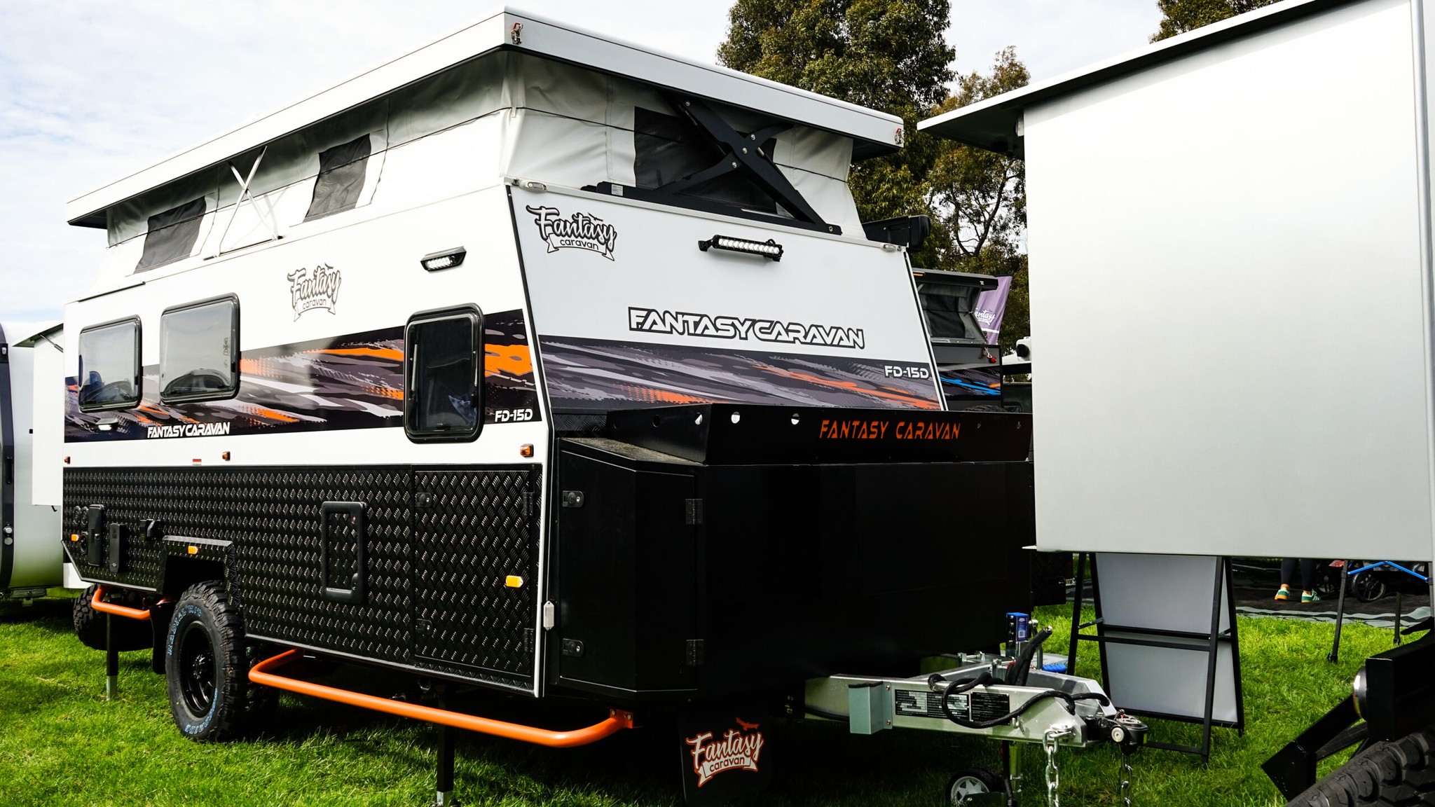 Australian Caravans, Motorhomes & Fifth Wheels
