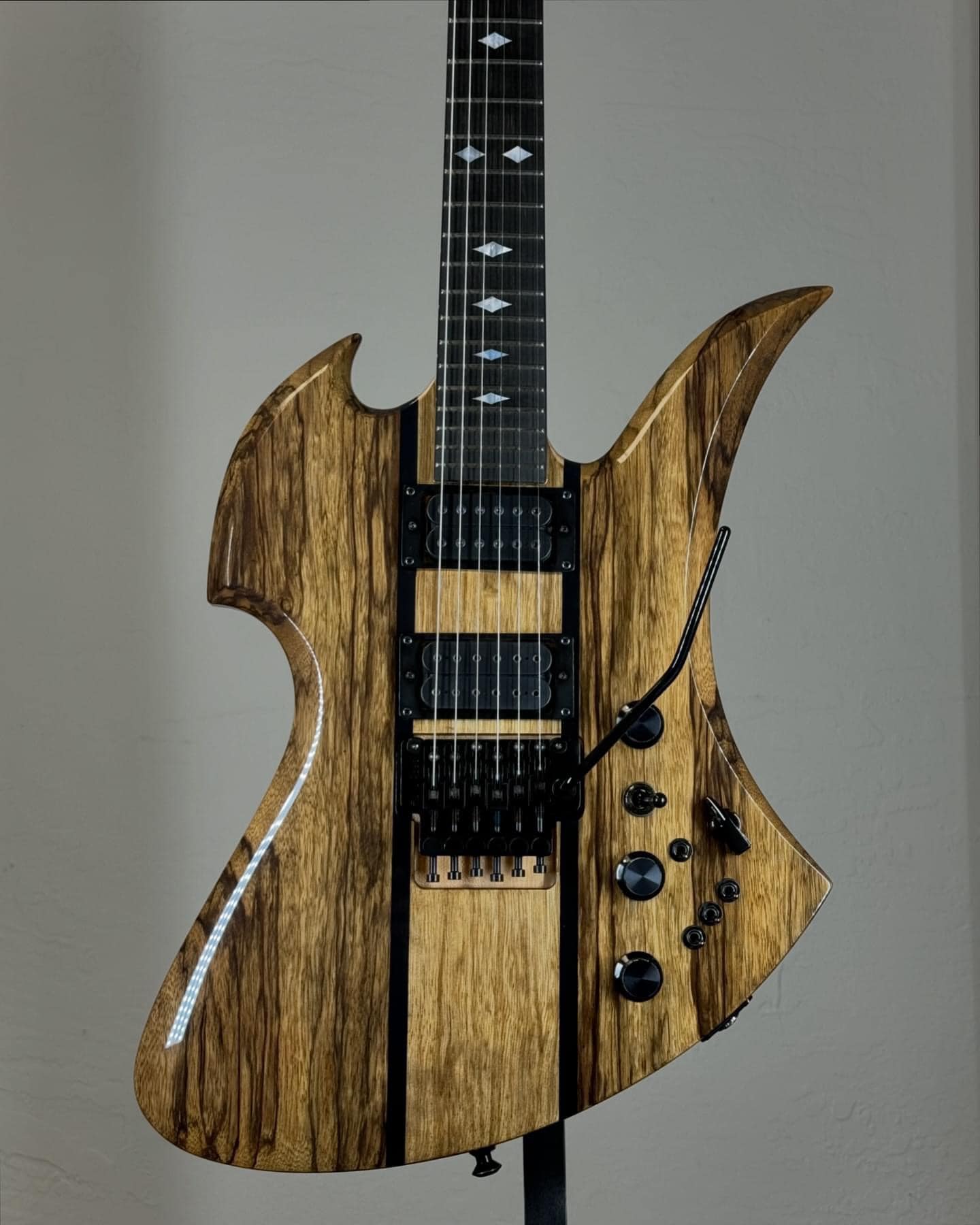 Brand NEW B.C. Rich Custom Shop Mockingbird SL featuring African 