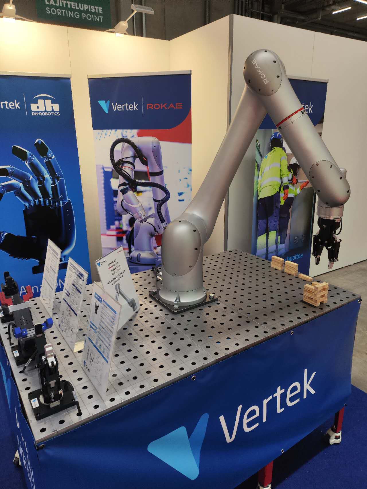 ROKAE Robotics - 🤝 Our Finland partner, Vertek, is... | Facebook