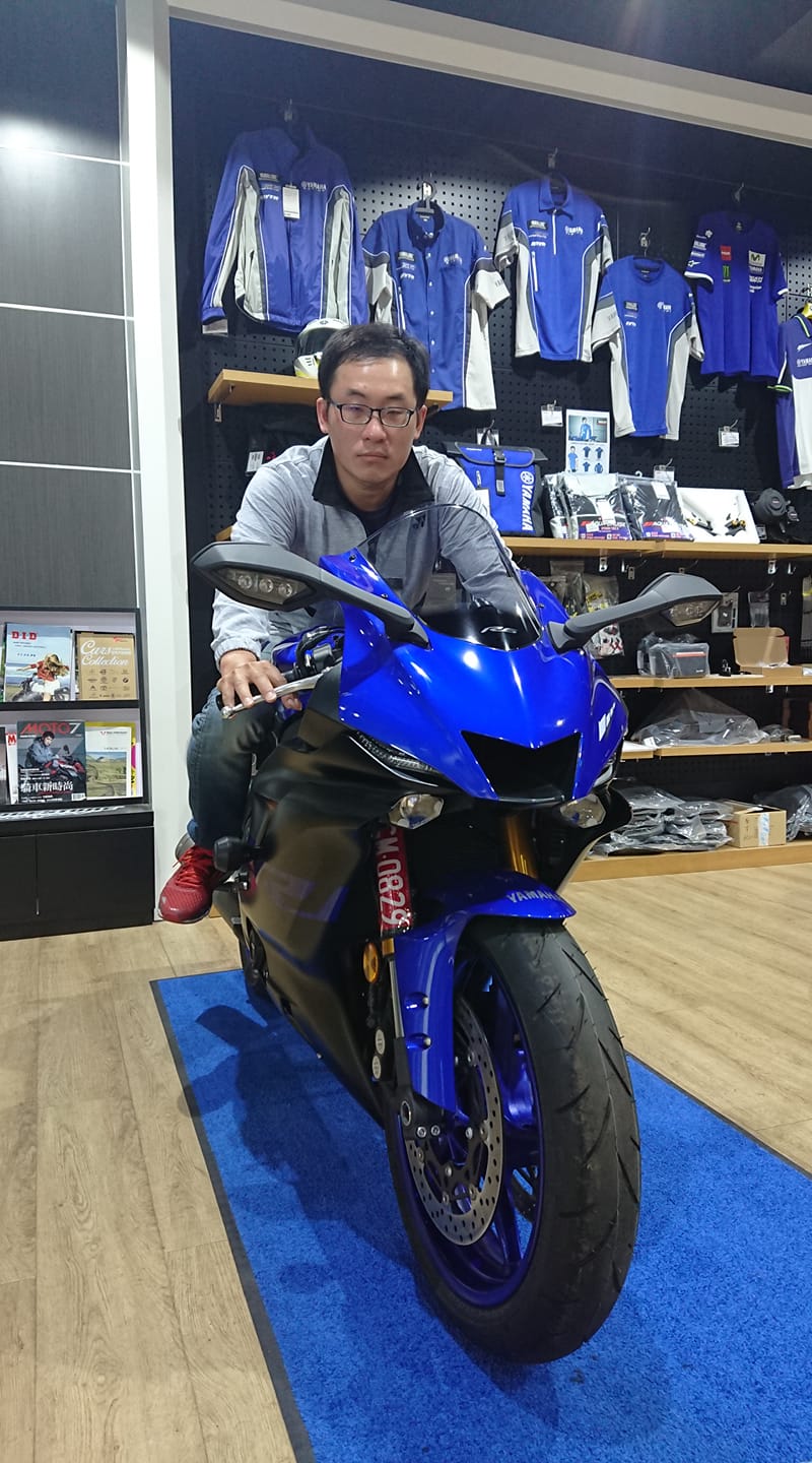 正全宏 JCH 重車聯盟 - 最後一部金叉R6交車啦～...