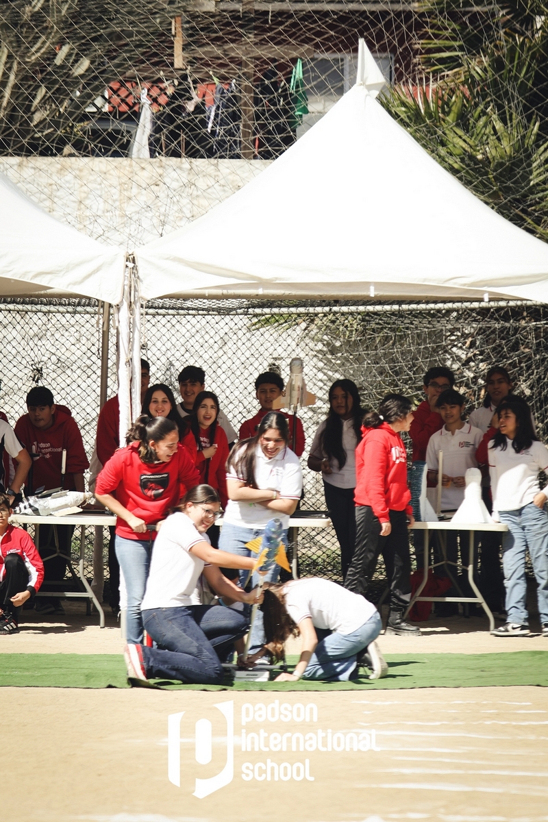 El departamento de Ciencias... - Padson International School