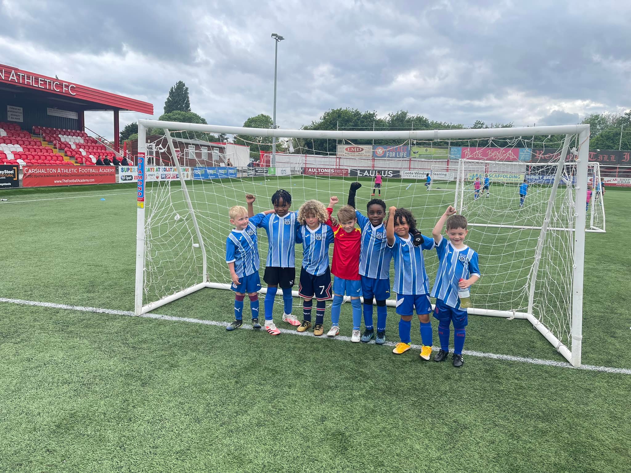 R&R Football Club - Home
