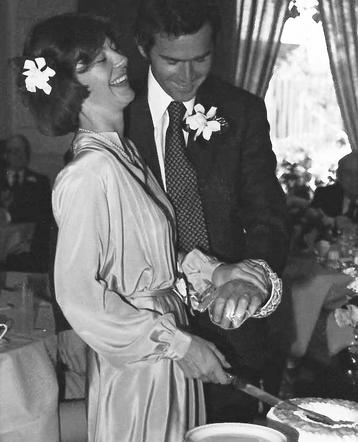 Their wedding on November 5, 1977, was so small and so fast that some family members barely had time to book flights. Laura wanted it that way. She picked the glass chapel