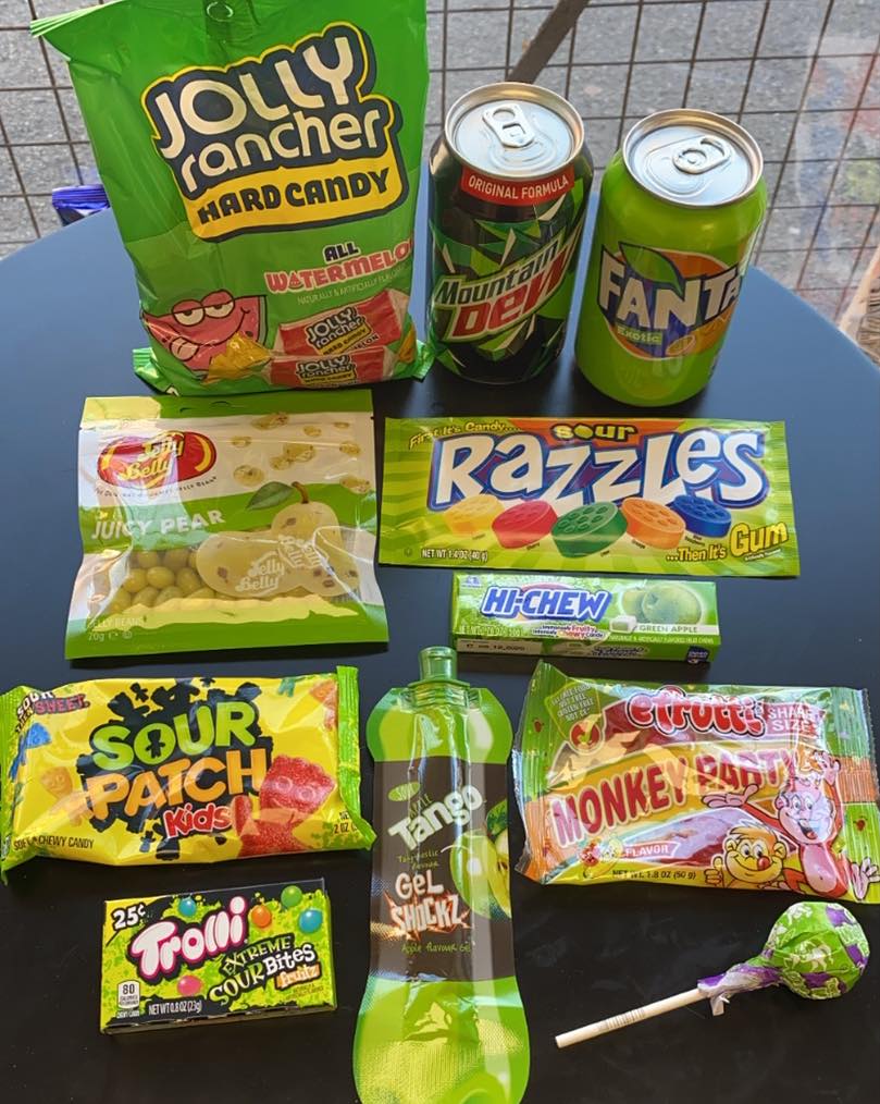 Chezzy Flavours - 🌈🌈🌈 COLOUR THEMED BOXES 🌈🌈🌈 Who...