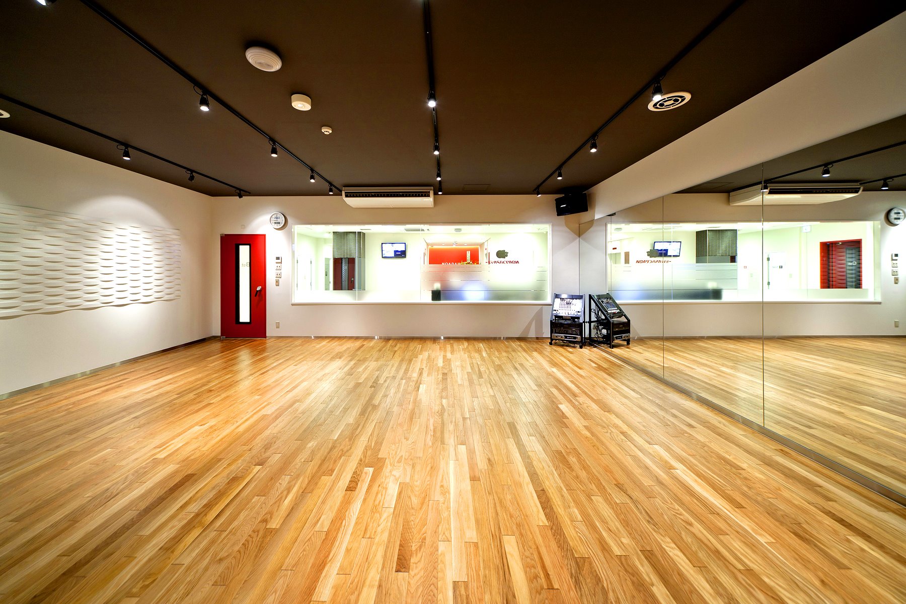 ノアダンスアカデミー新宿annex校 Home Facebook