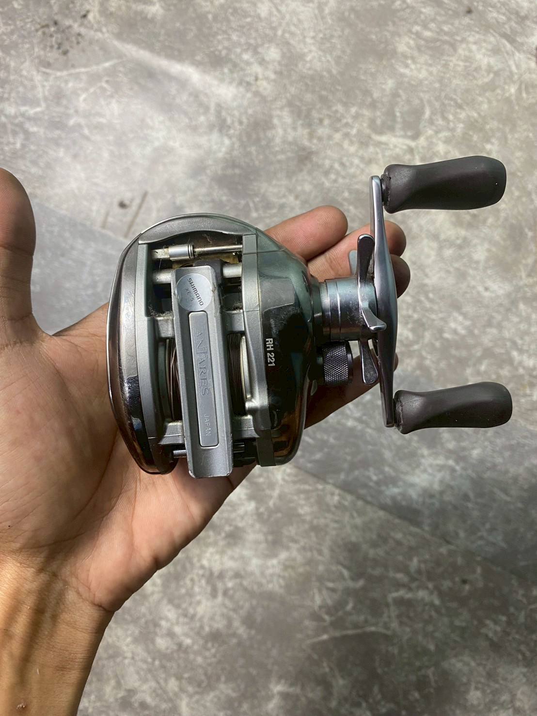 Shimano Scorpion Antares RH221 Left handed Baitcast Reel