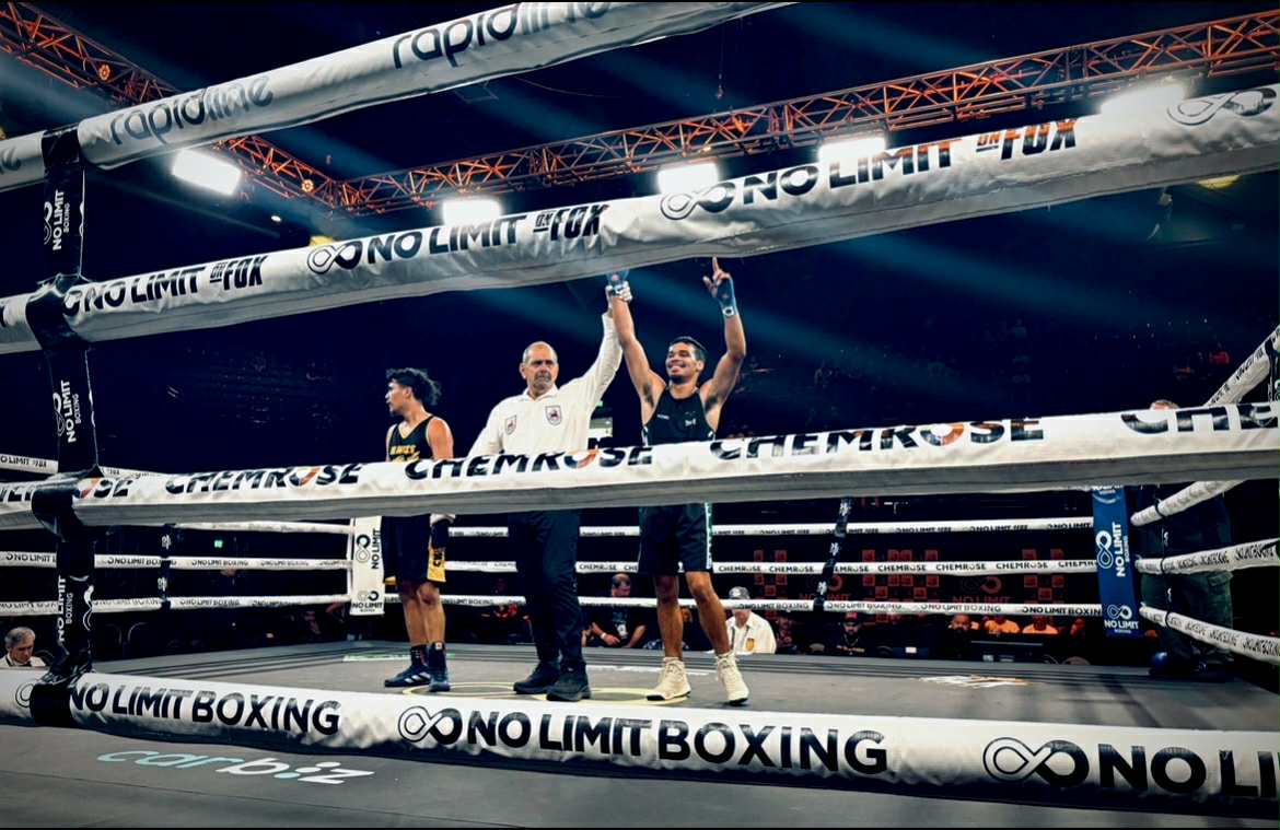 SIMO'S BOXING FIGHT NIGHT