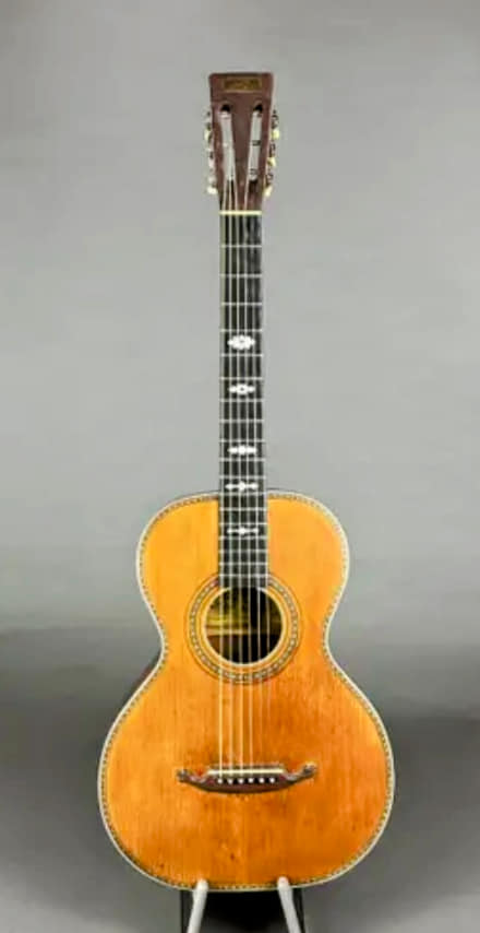 Here is my 1920's OSCAR SCHMIDT STELLA 'SOVEREIGN' parlour guitar