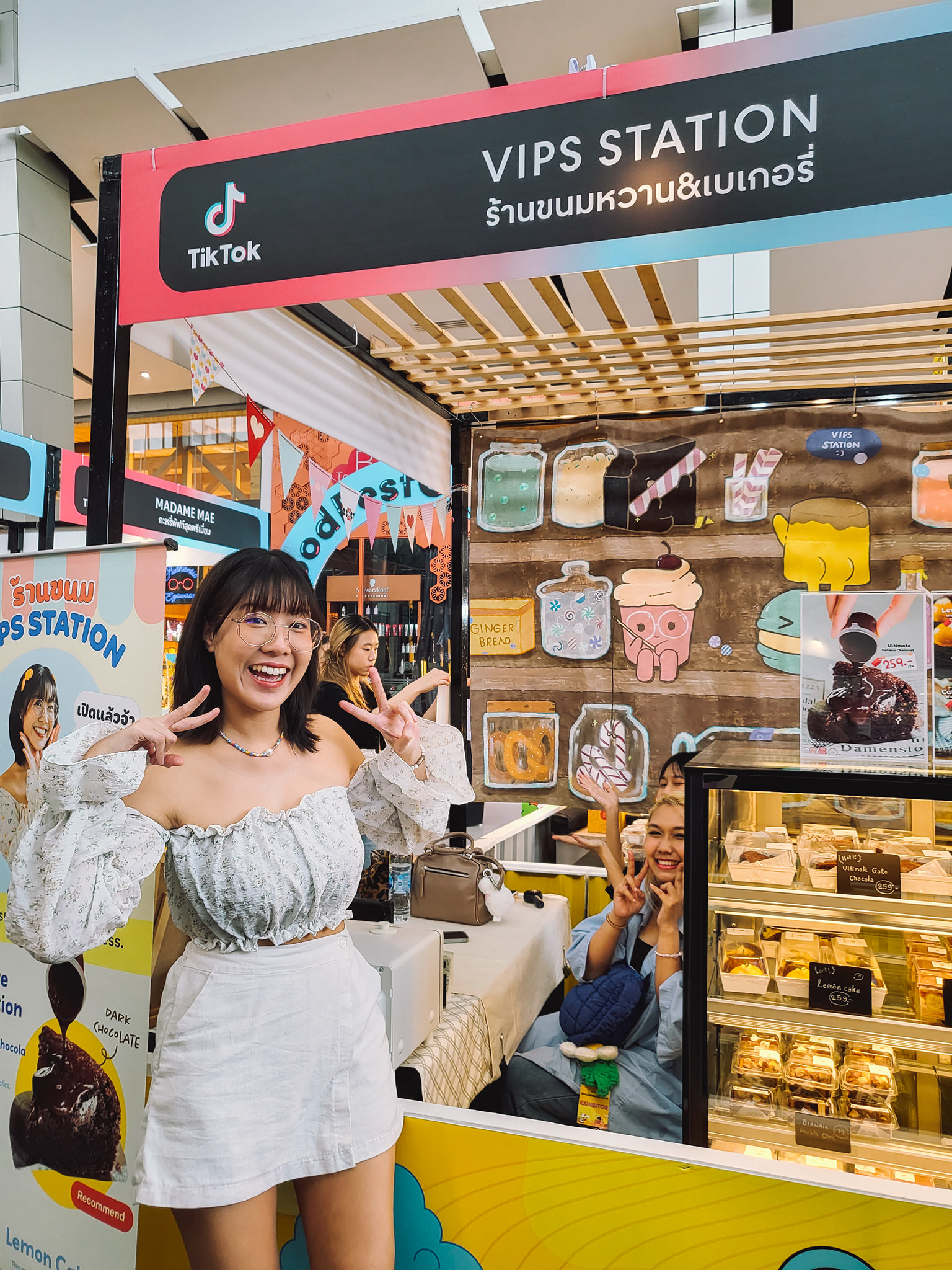 VIPS Station - ร้านขนมวิปเปิดแล้วจ้า🥰... | Facebook