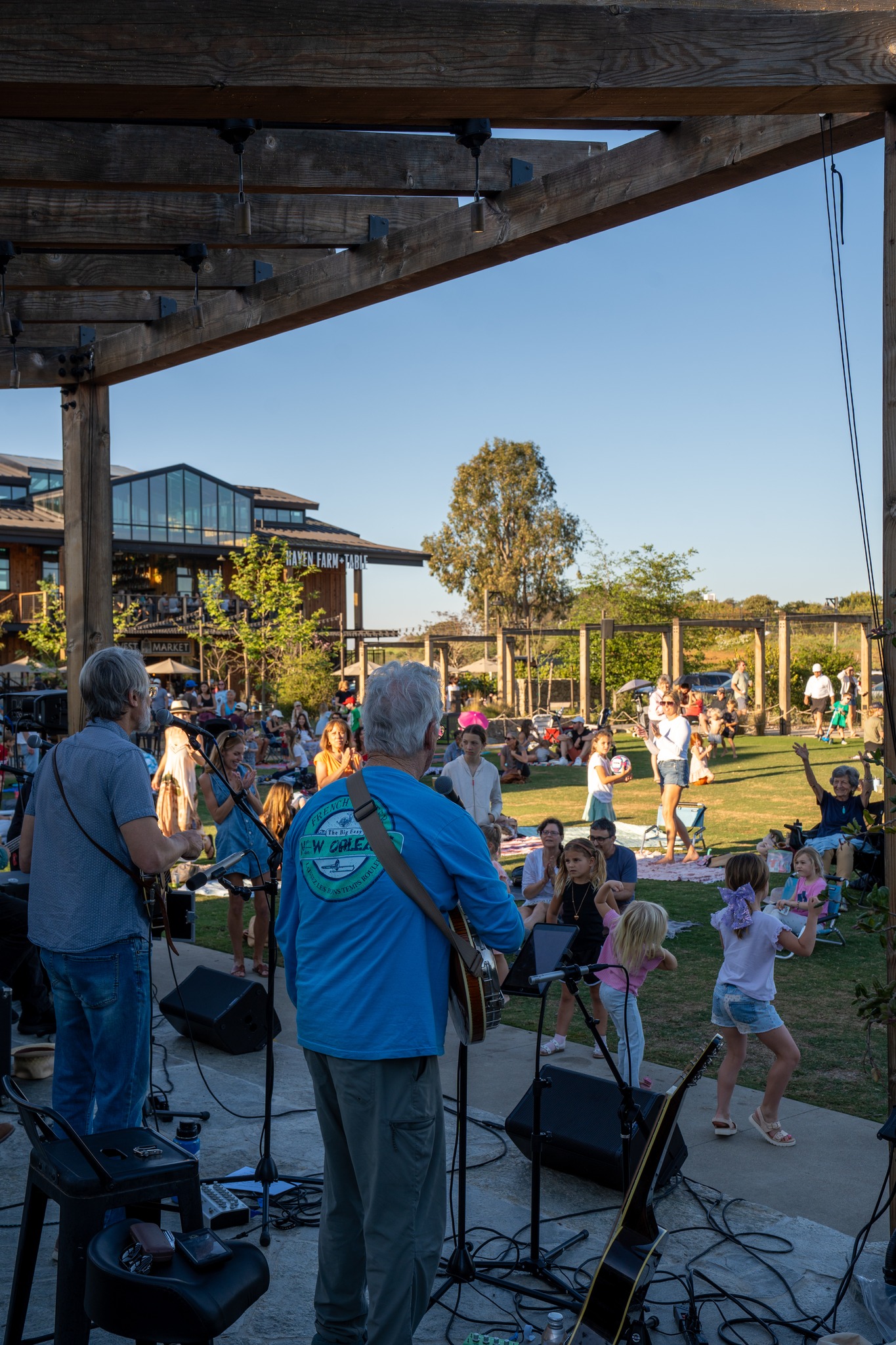 Sunset Sessions – Thursday Live Music