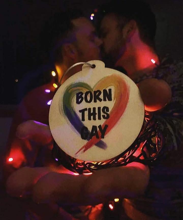 Born Gay - Kissing and cuddling in bed with a man is so hot | Facebook