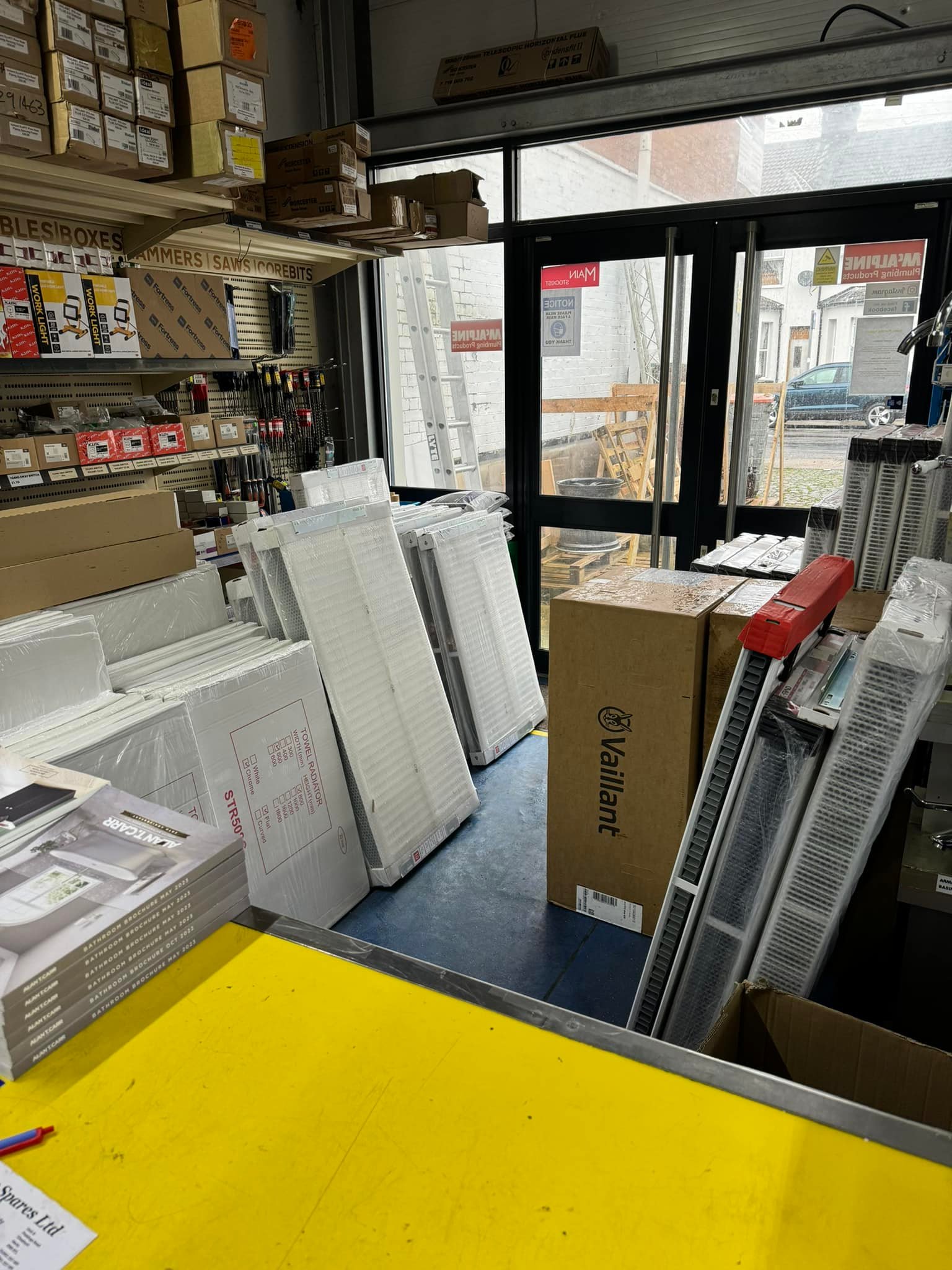 Central Plumbing Supplies | Luton