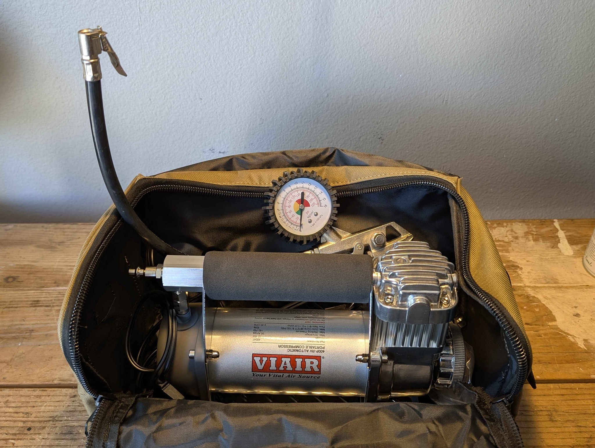 VIAIR 400P-RV - 40047 Tire Inflator Portable Air Compressor for RVs ...
