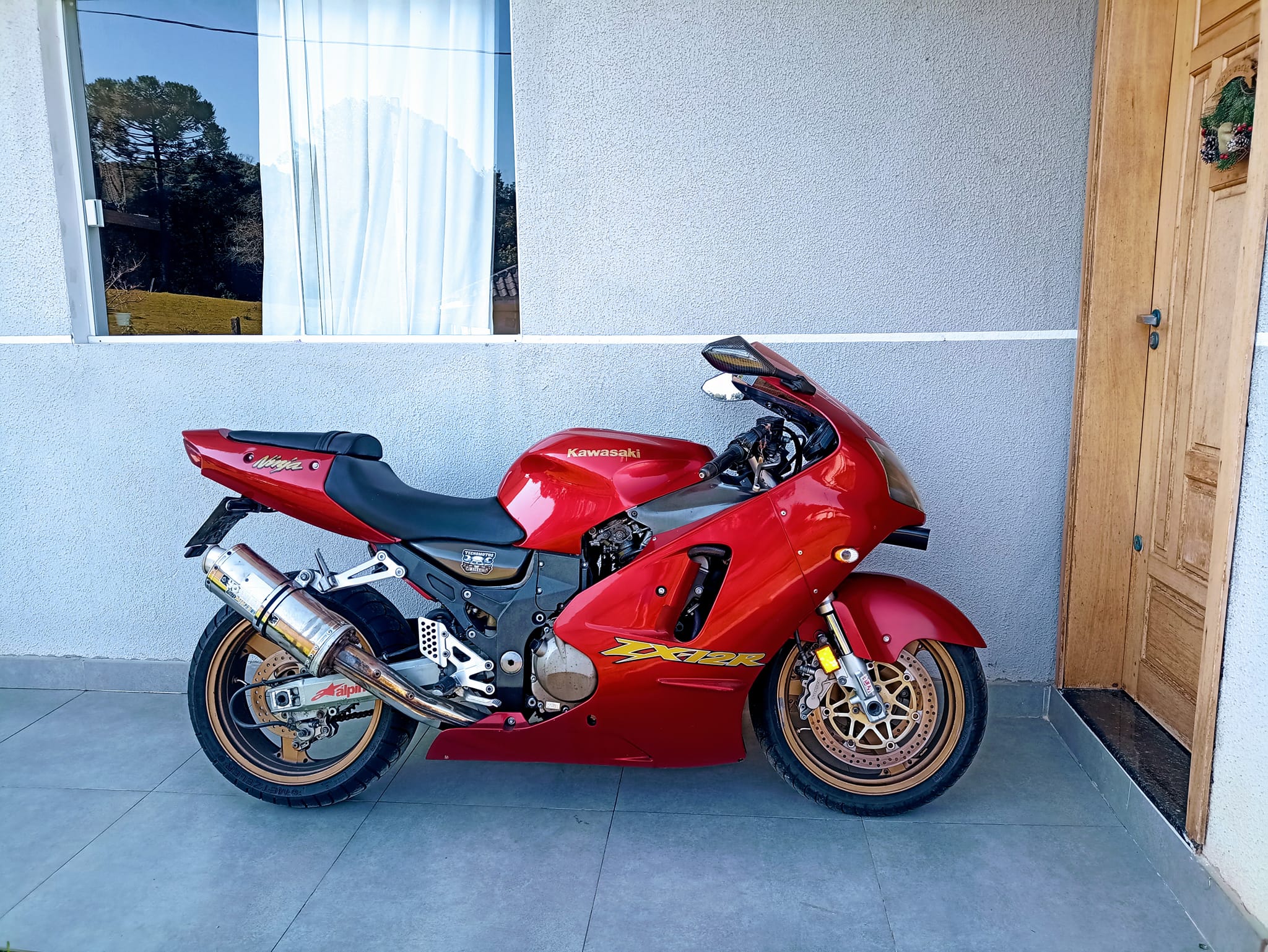 Old school - Zx12r the king of bikes.