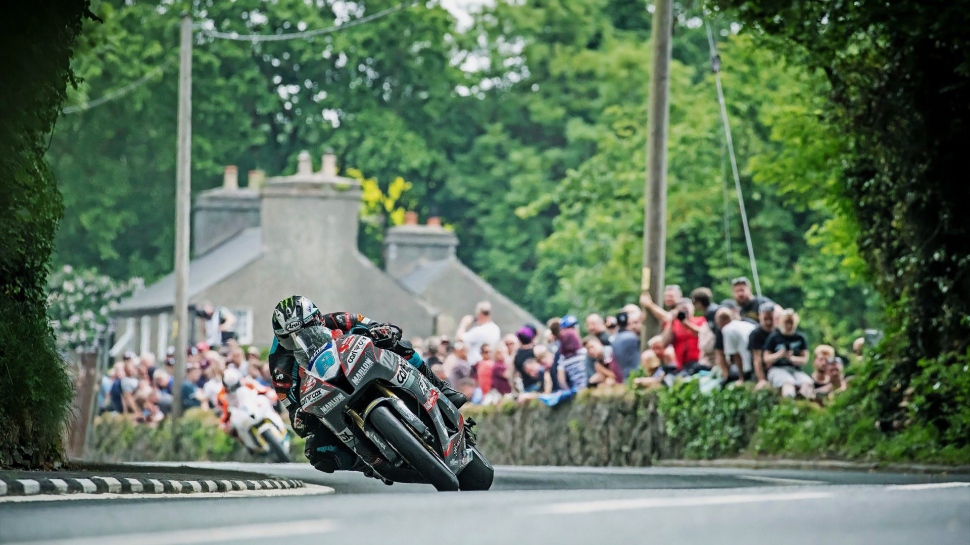 Is there anything more spectacular... - Isle of Man TT Races | Facebook