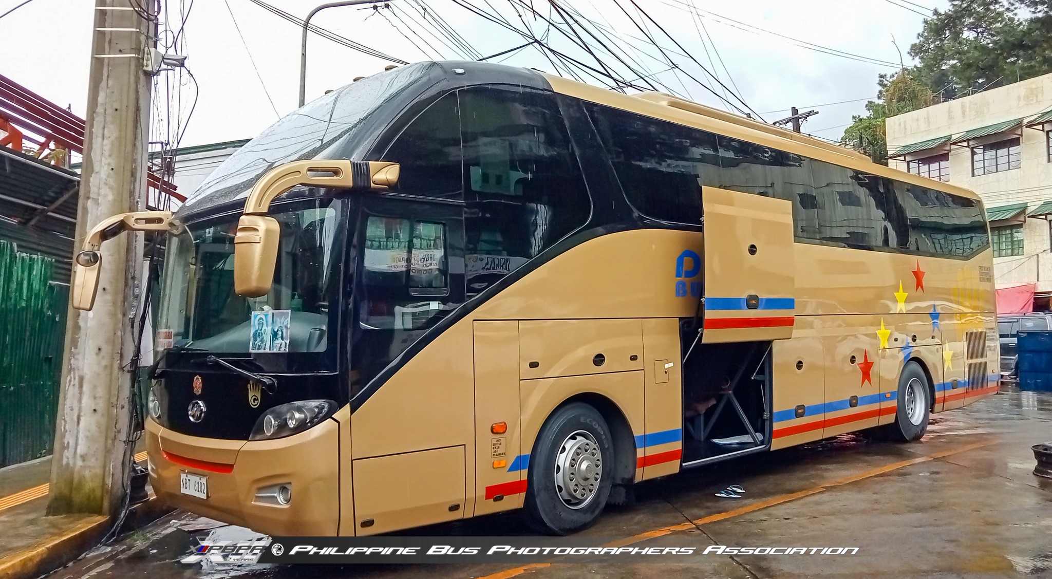 Philippine - Golden Brown Gargantuan Dalin Bus line Inc. , 606 ...
