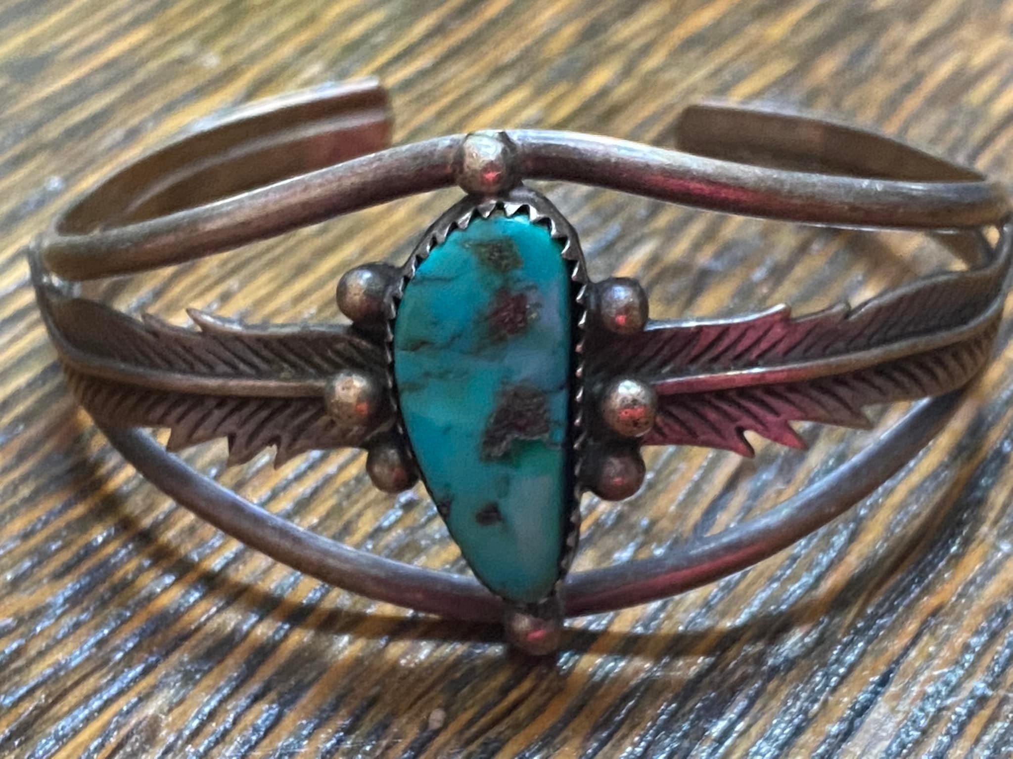 What is the identity and value of this jewelry piece?