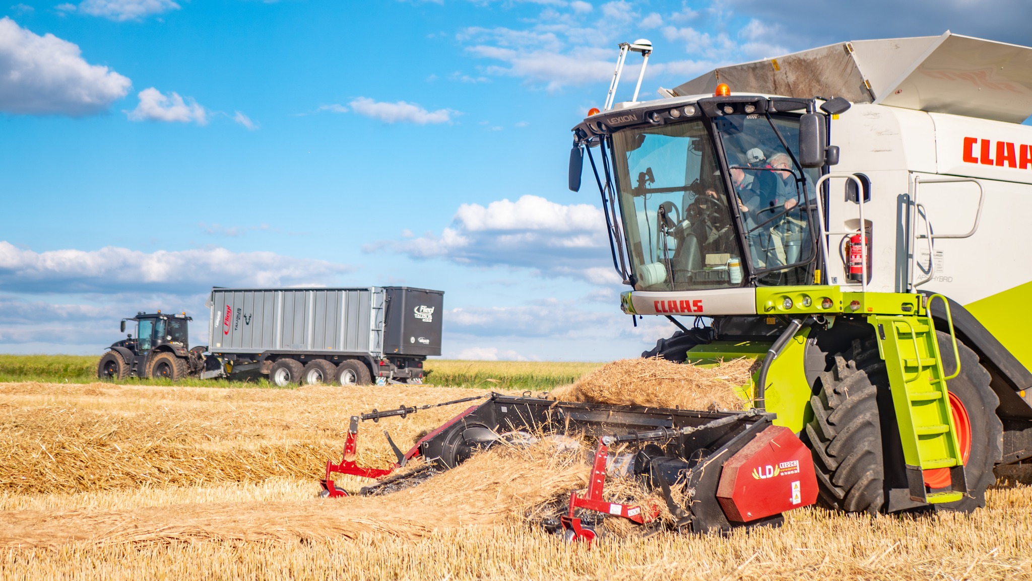 AgriCom' France - MOISSON 2024 LANCEE ! Récolte décomposé... | Facebook