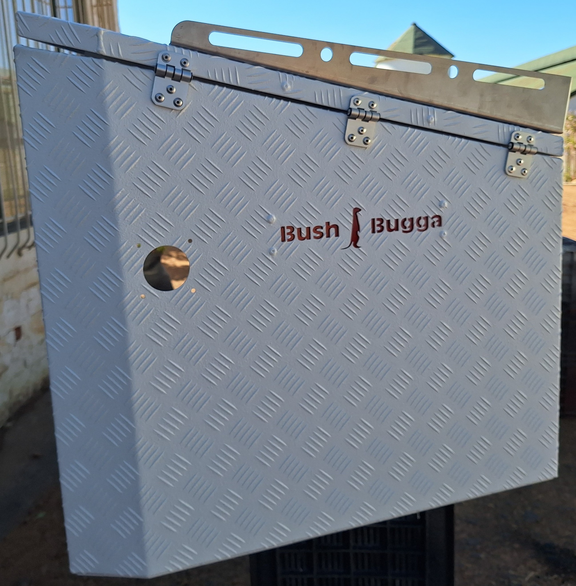 Bush Bugga - An all aluminium profiled checker plate... | Facebook