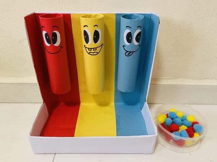 Clasificar colores nunca fue tan divertido Estos frascos magnéticos son el juego perfecto para que los niños aprendan colores, vocabulario y coordinación mientras se divierten ✨ 👶 ¿Qué desarrollan