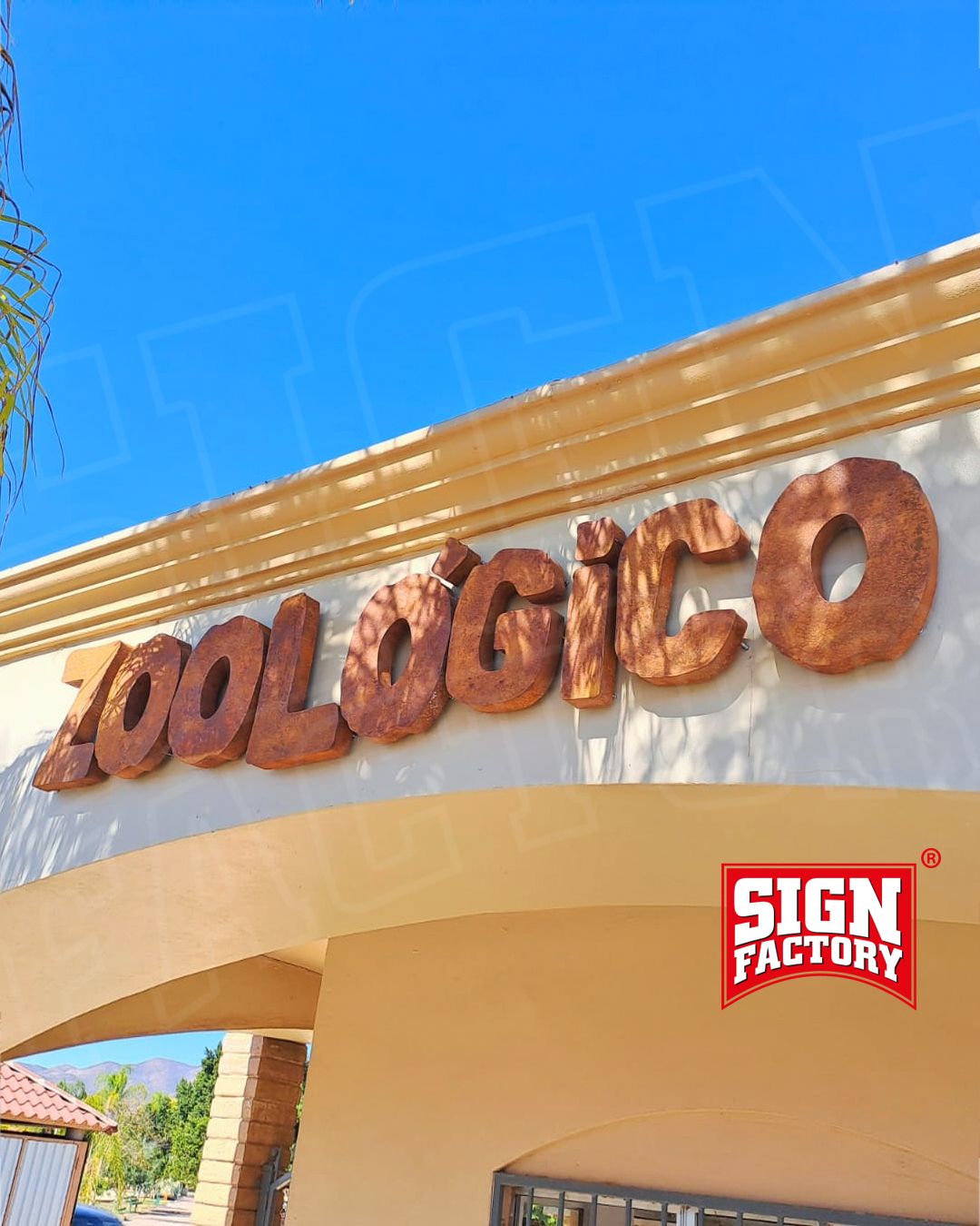Sign Factory - Instalación de letrero exterior para... | Facebook