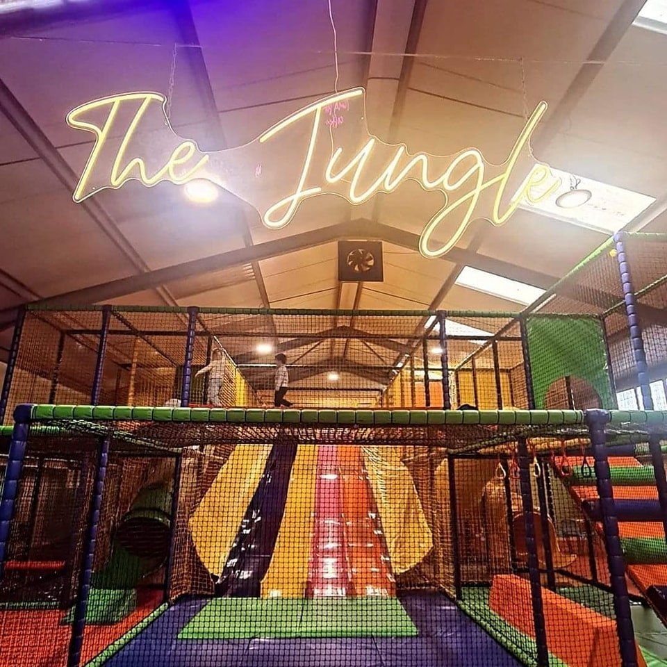 The Jungle At Quex Park - 🎄Christmas Disco's 🎄 🌟18th - 20th - 21st ...