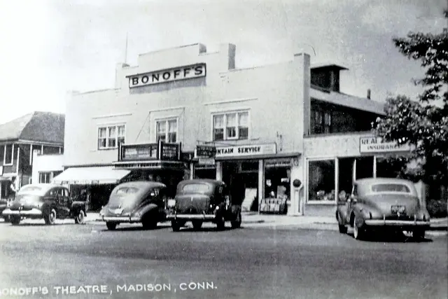 connecticut-bonoff-s-theater-on-the-north-side-of-boston-post-road-in