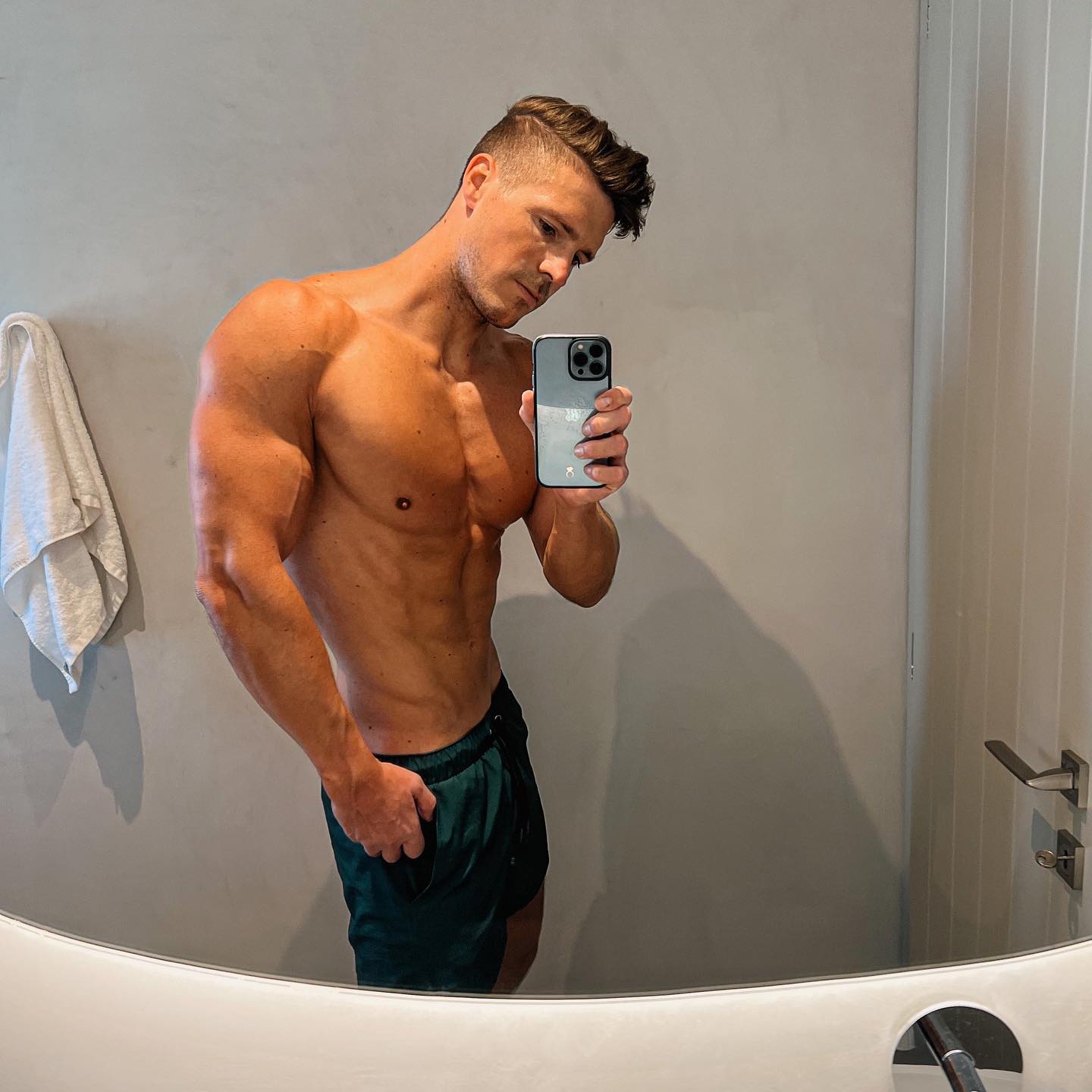 Powerjoel - Good morning! 😊 Beach day in Paros 🏝️ #teampowerjoel # ...