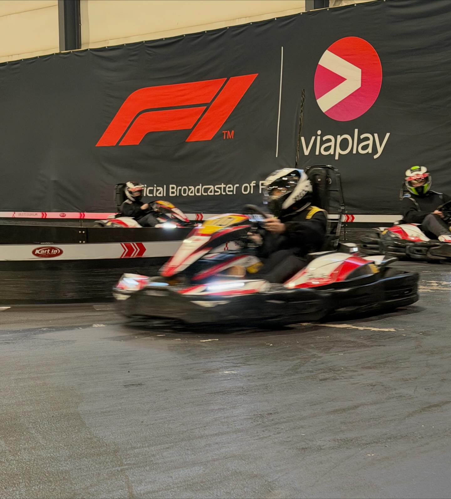 Double Zero Drag Racing Team