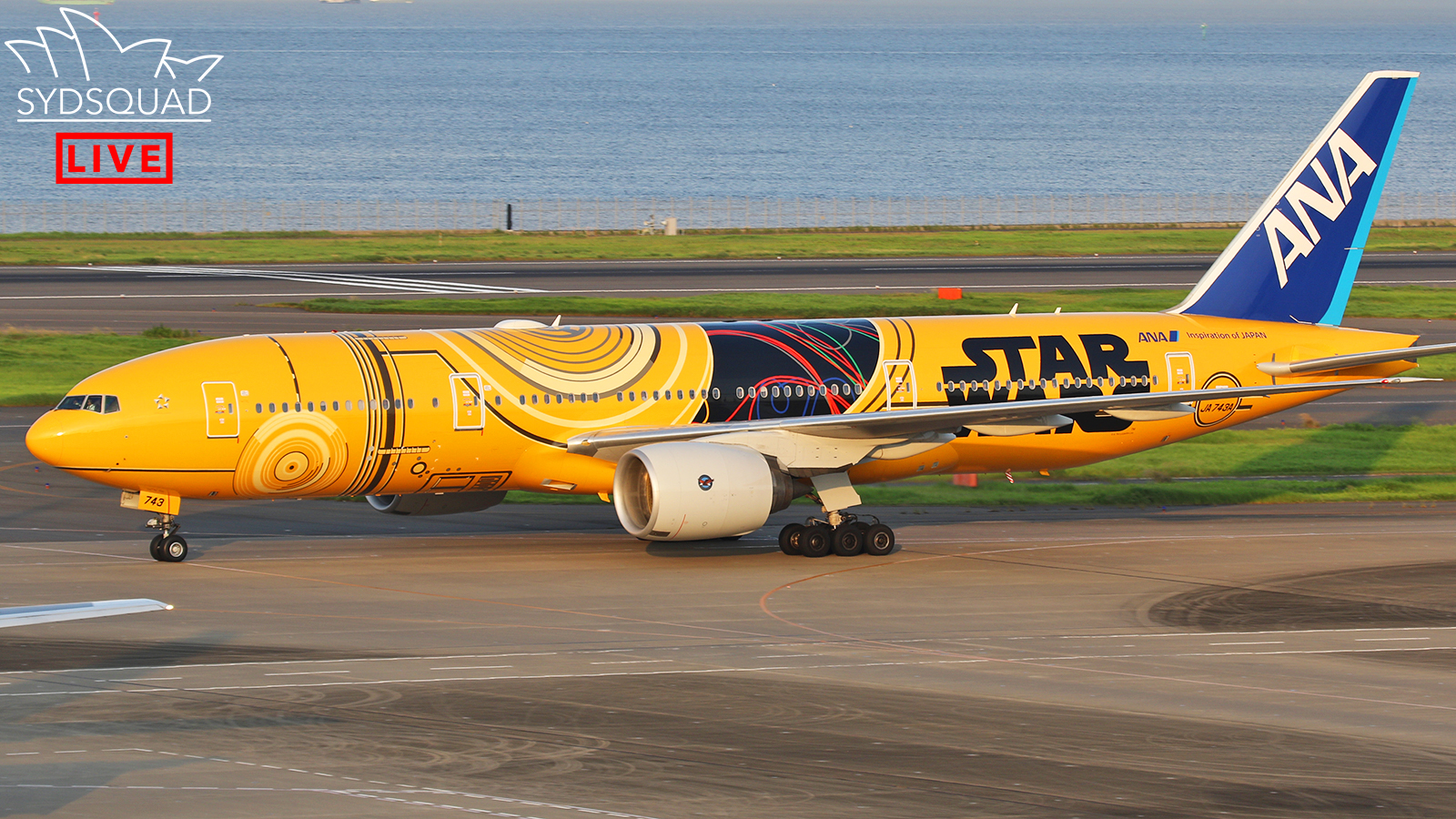🔴 ANA's iconic Star Wars C-3PO Boeing 777-200ER JA743A completed