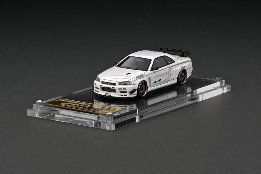 Ignition Models Nissan Fairlady Z and Skyline GTS-R diecast cars