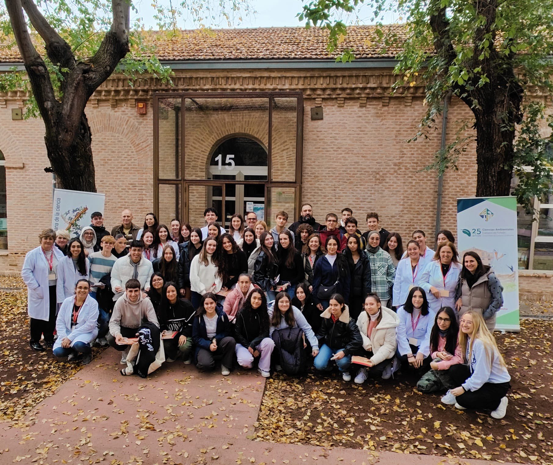 E... - Facultad de Ciencias Ambientales y Bioquímica de Toledo