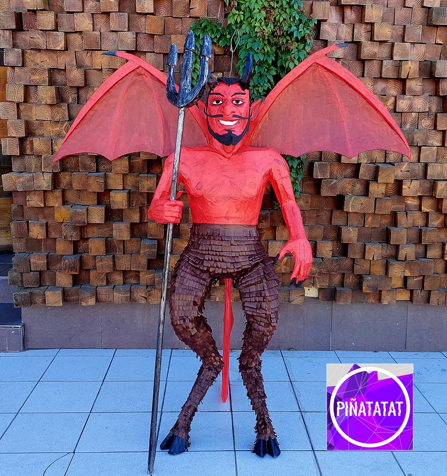 Piñatatat - El Diablo! Piñata disponible piñata de...