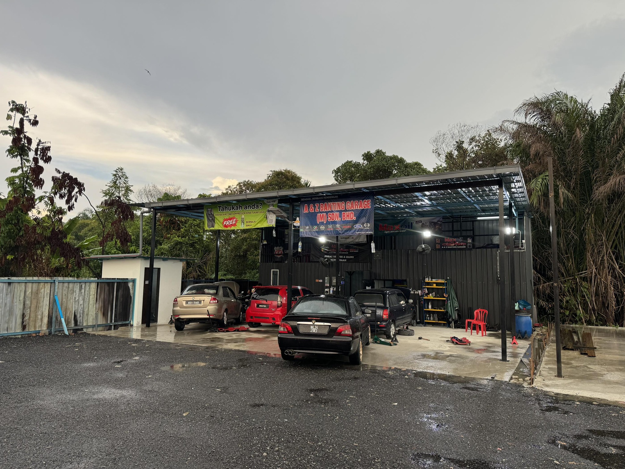 A&z Banting Garage -M SDN BHD