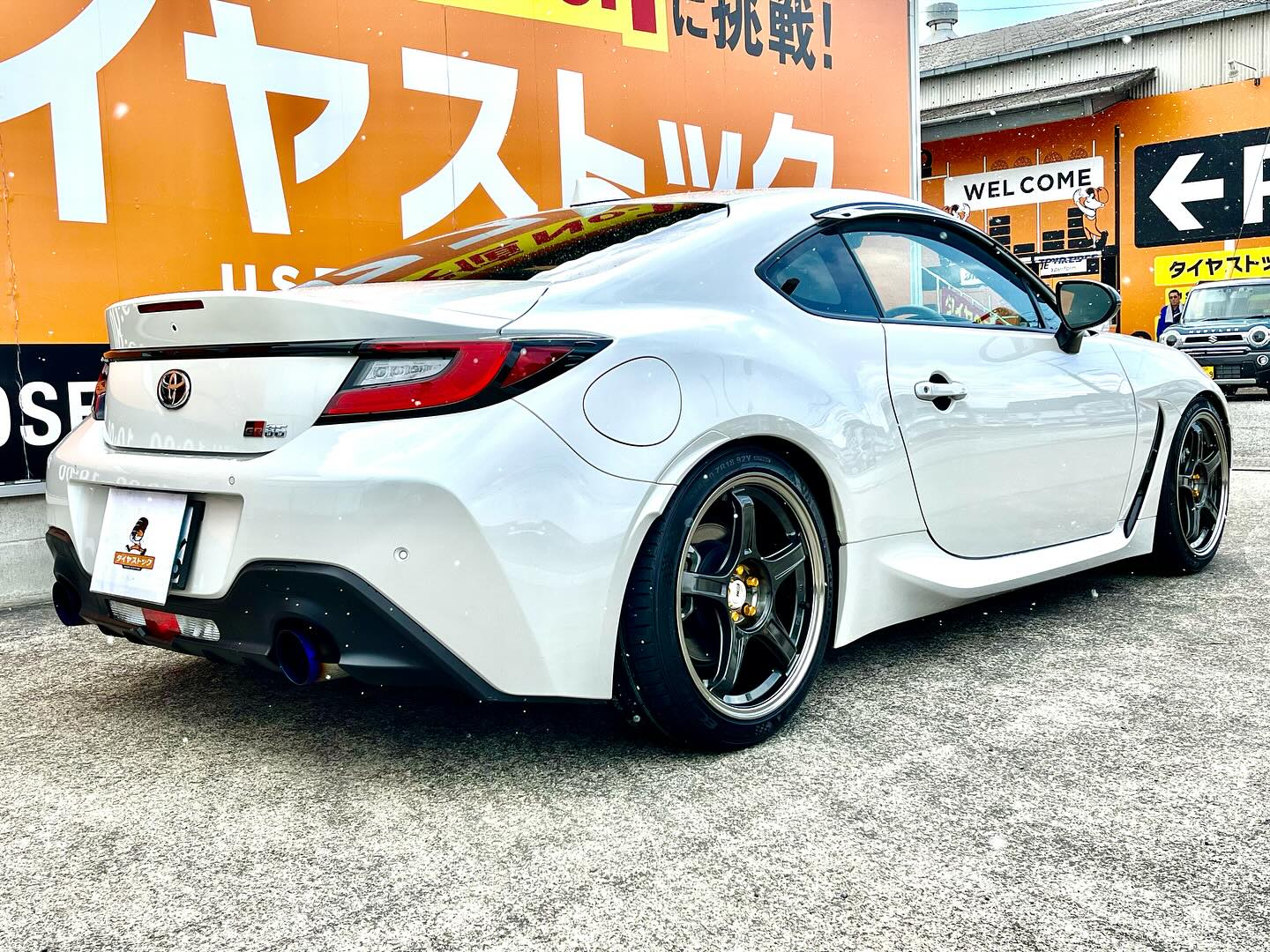 GR86 に ・SSR GTX03 18インチ 8.5J ・KUMHO PS71 225/40 ・KYOEI レ