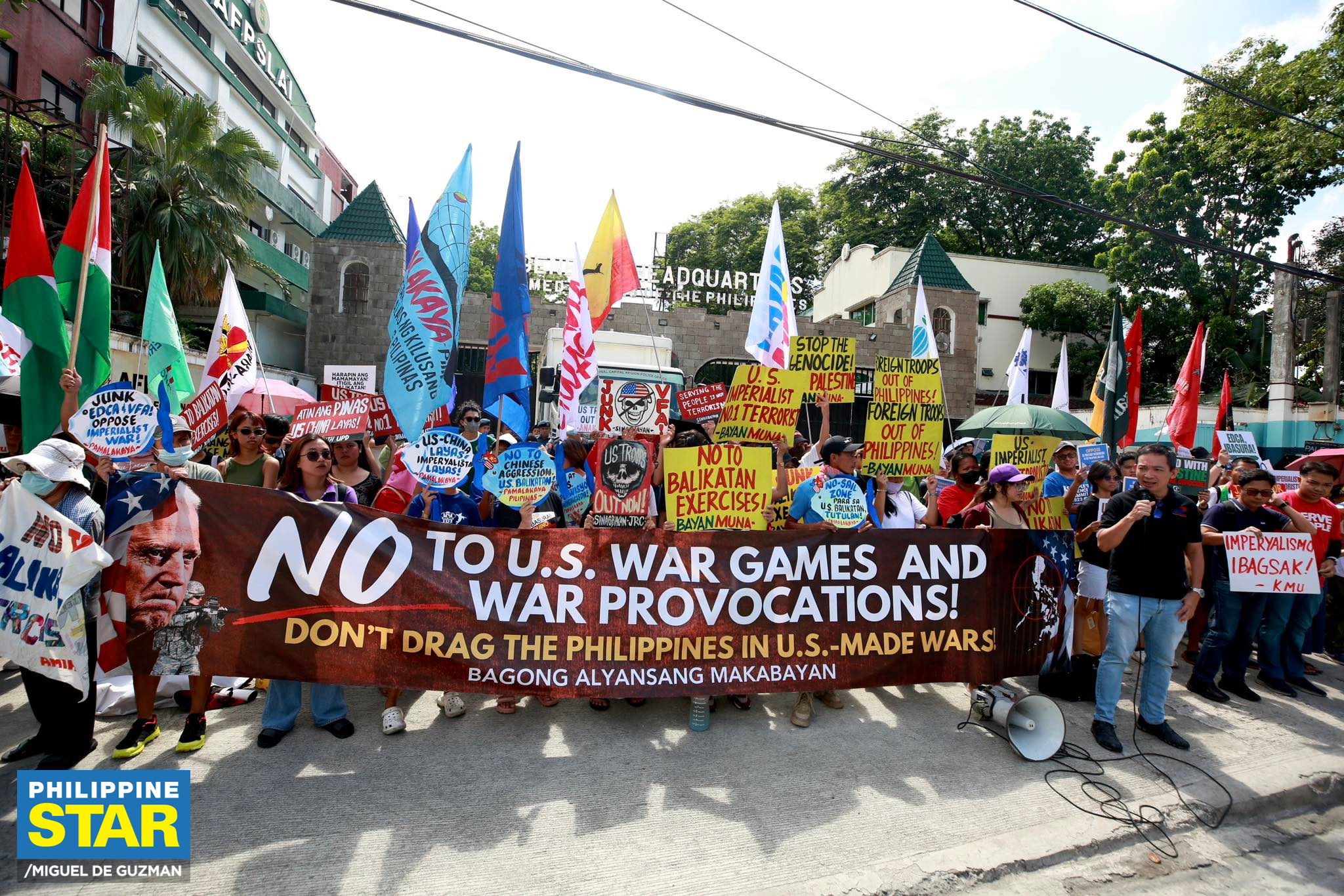 Philippine Star - Individuals hold a protest rally at the... | Facebook