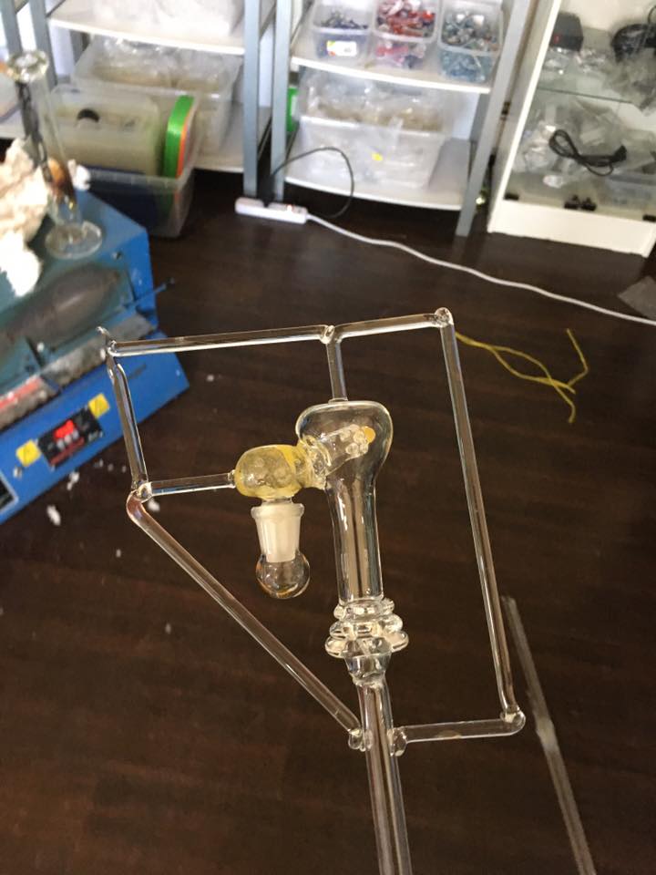 Butaneglass