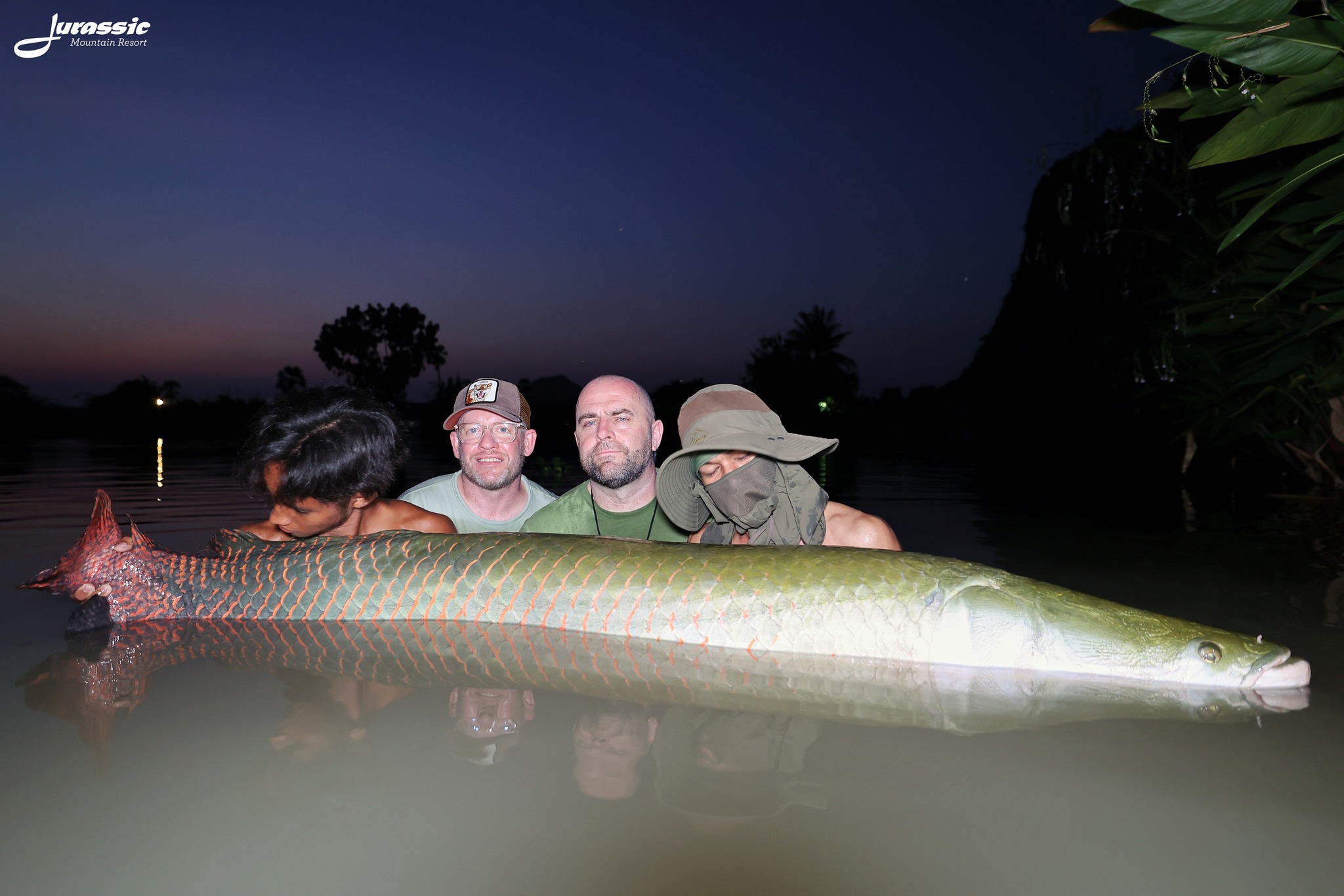 Jurassic Mountain Resort & Fishing Park - As Dennis knows all too well ...