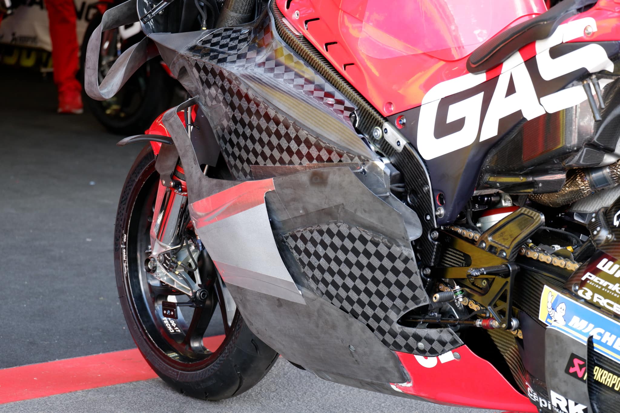 Garrett Gerloff will be riding the Ninja ZX-10RR in its 2026