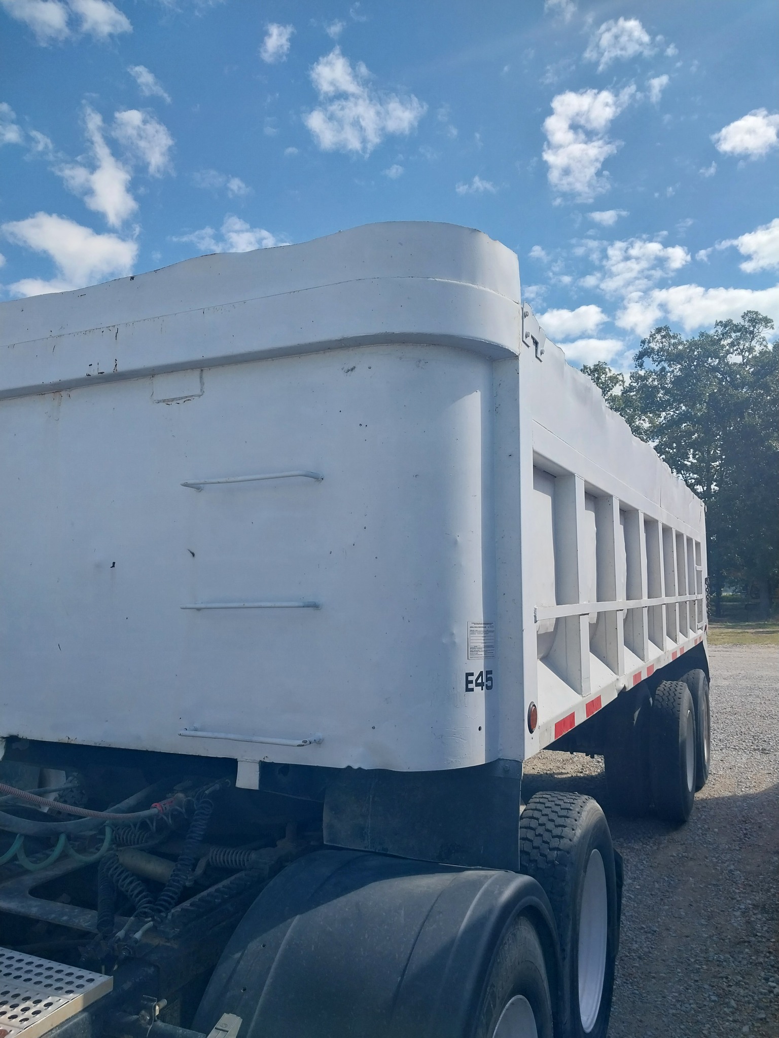 Jackson Trucking | Bono AR