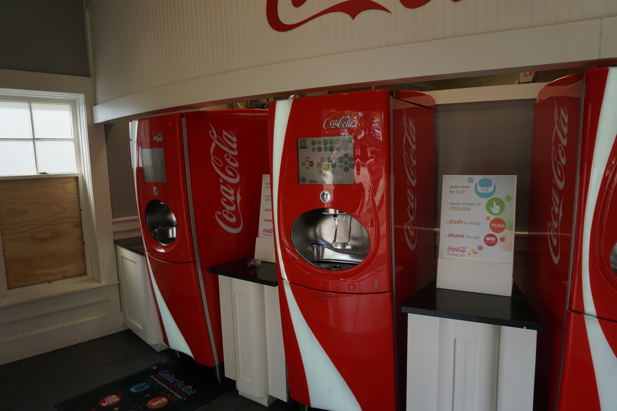 Coca-Cola Freestyle Cafe Location: Near GateKeeper (2013), Gemini