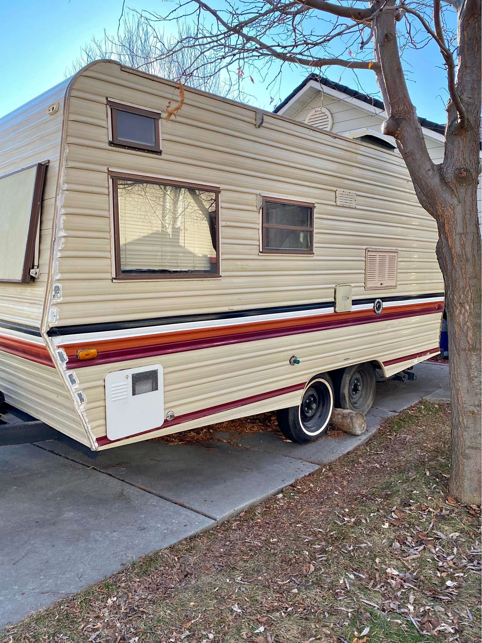 18ft. Camp trailer 1985 - RVs & Campers - Ogden, Utah | Facebook ...