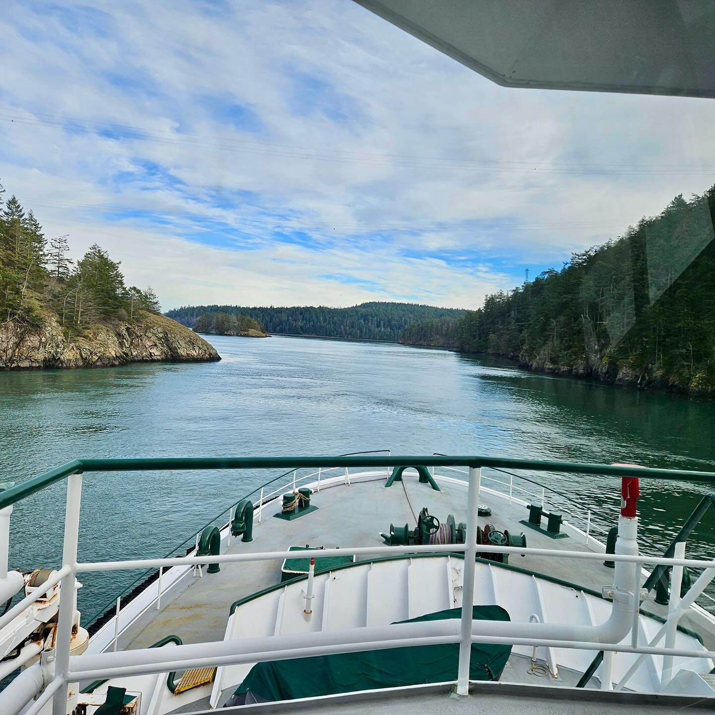 The Lindsey Foss sailing through... - Foss Maritime Company | Facebook