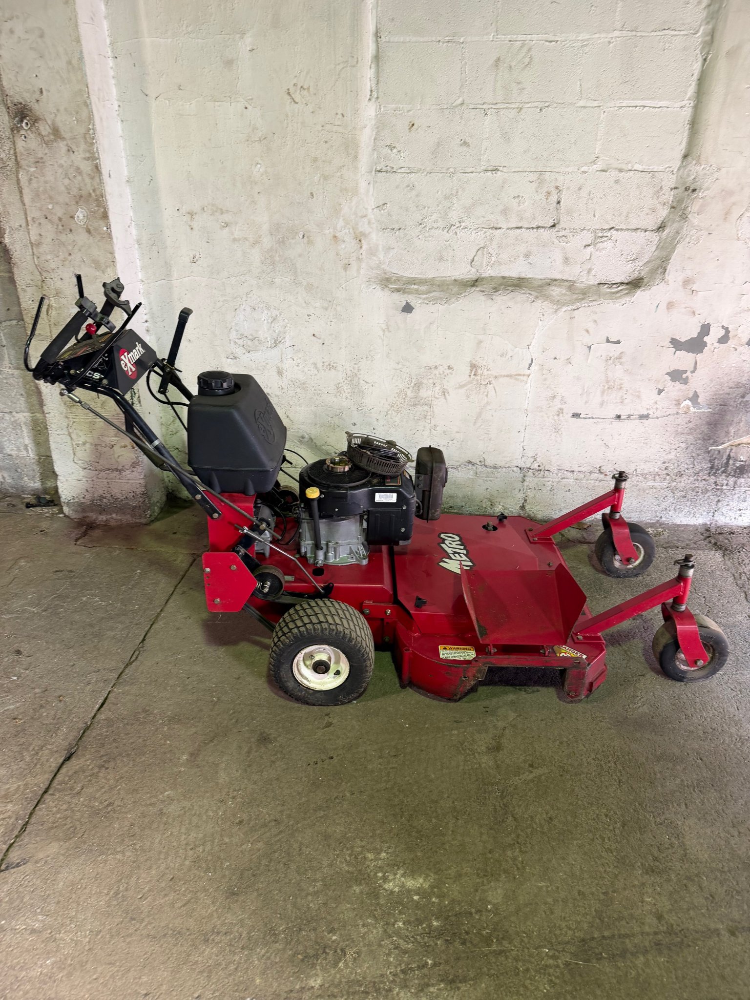 STIHL, Skagg, Lesco, ExMark Mowers, Aerators, Dethatcher, Edger, Blower ...