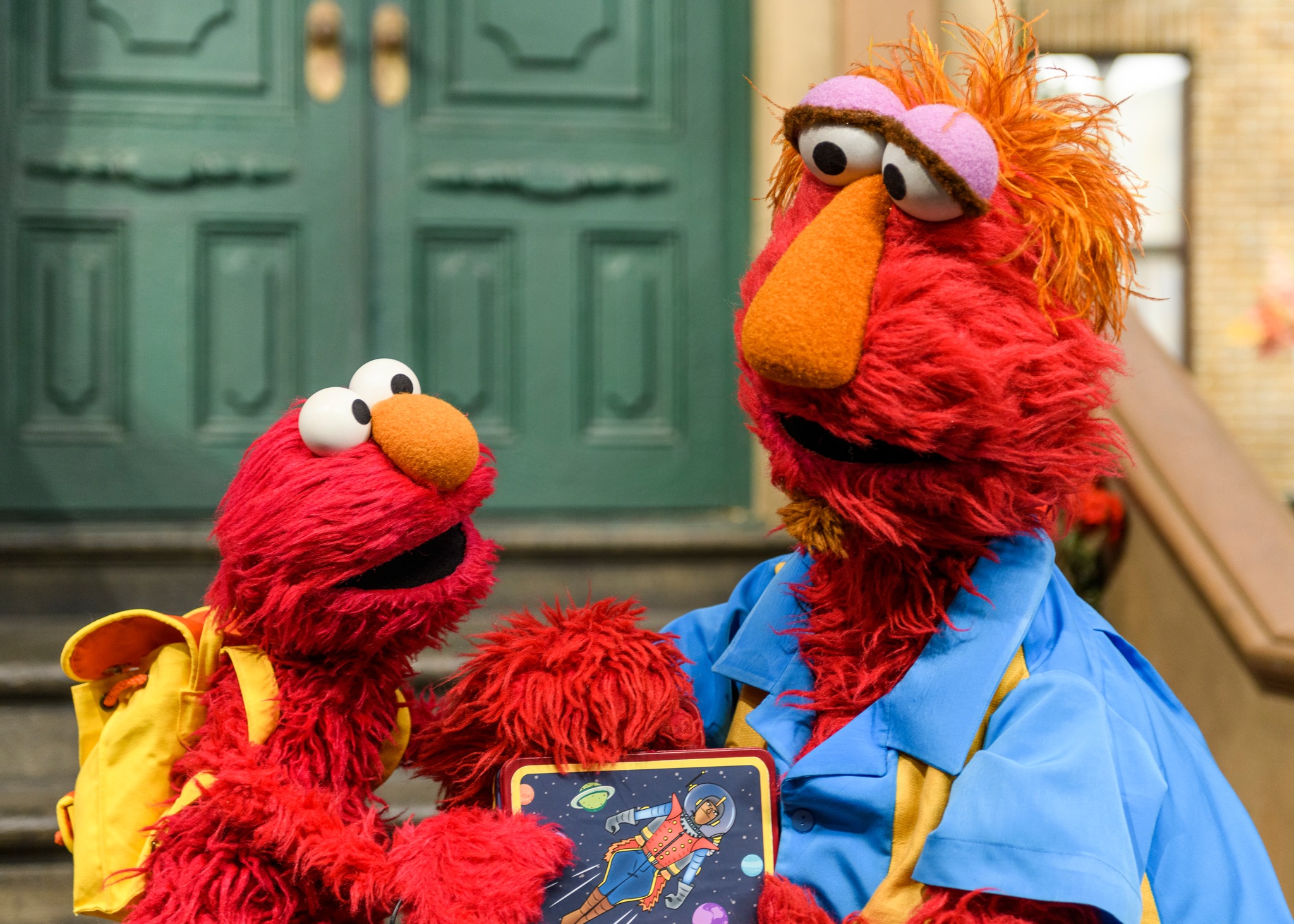 Elmo - Today is the first day of school. Yeah baby! Wish Elmo luck! 📓 ️ ...