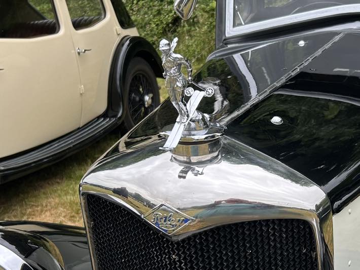 A lovely selection of radiator mascots... - Riley Motor Club