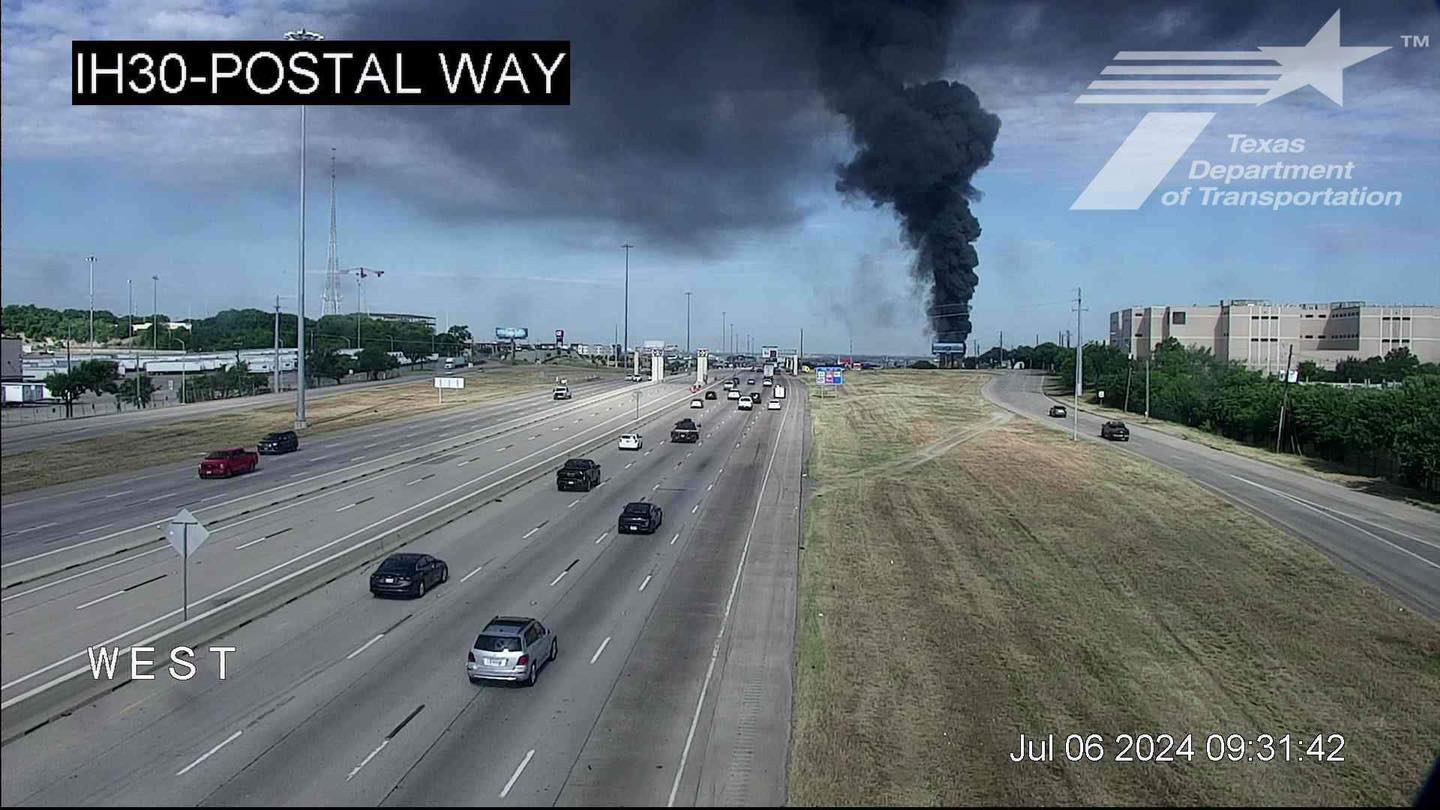 DFW Scanner - Fire (Dallas) Dallas Fire Rescue is battling... | Facebook