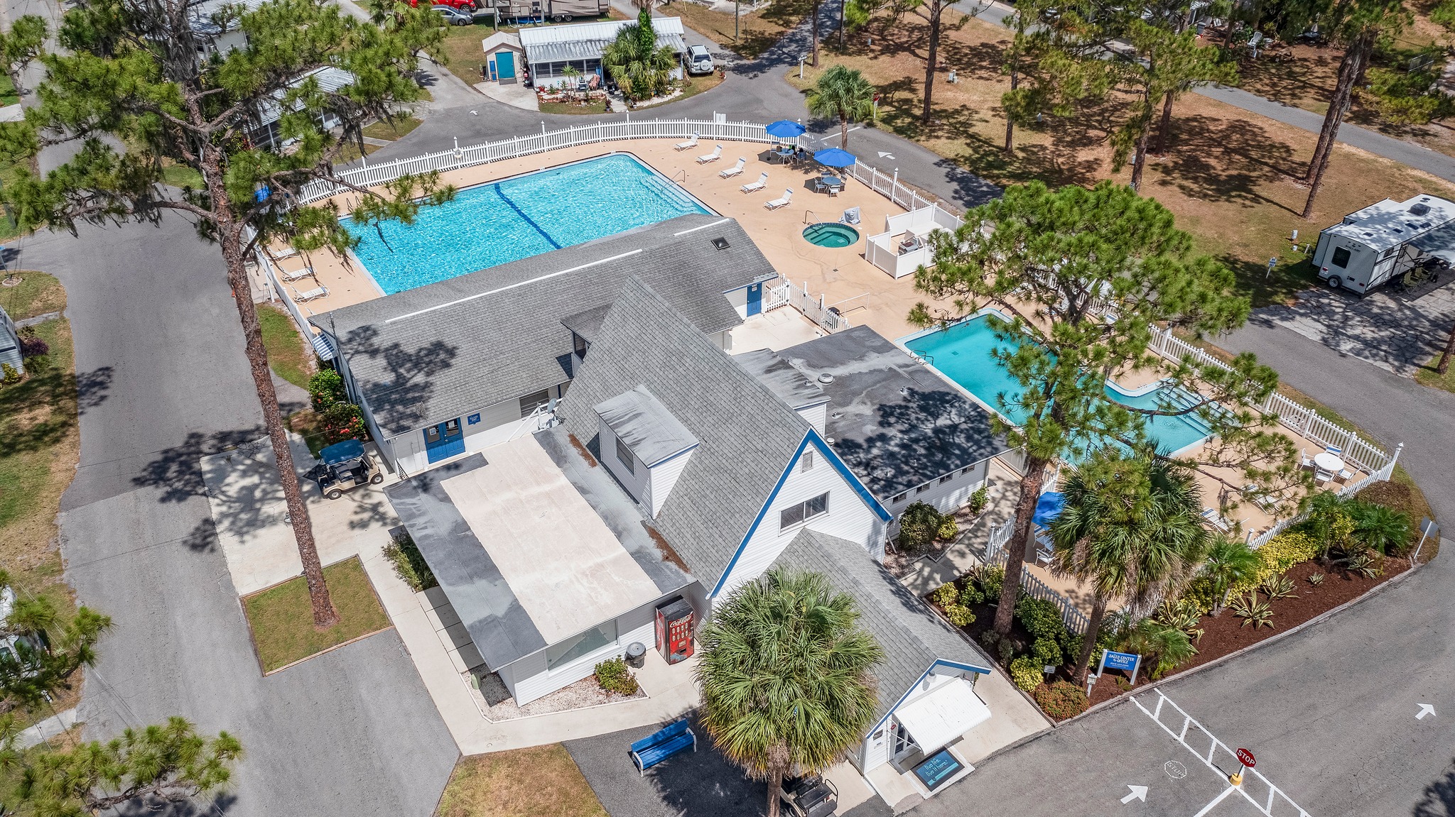 Camp Inn RV Resort | Frostproof FL