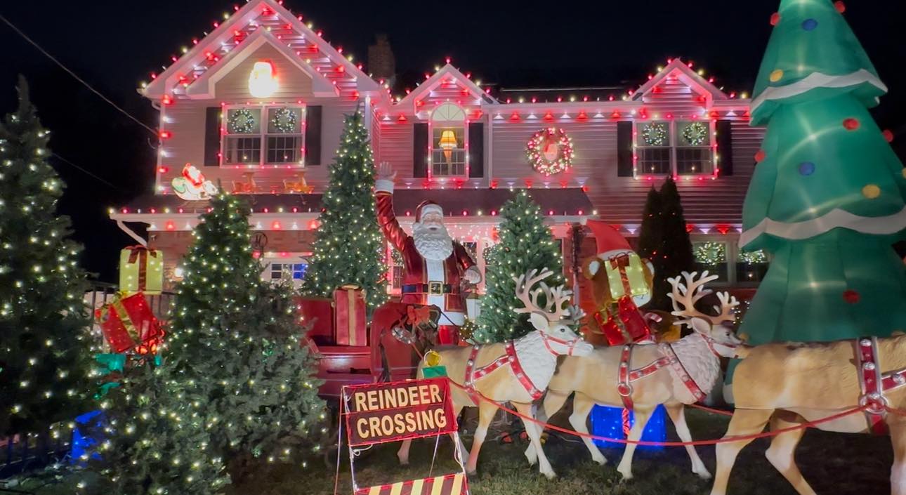 Holidays With the Hatzlhoffers | Woodbridge NJ